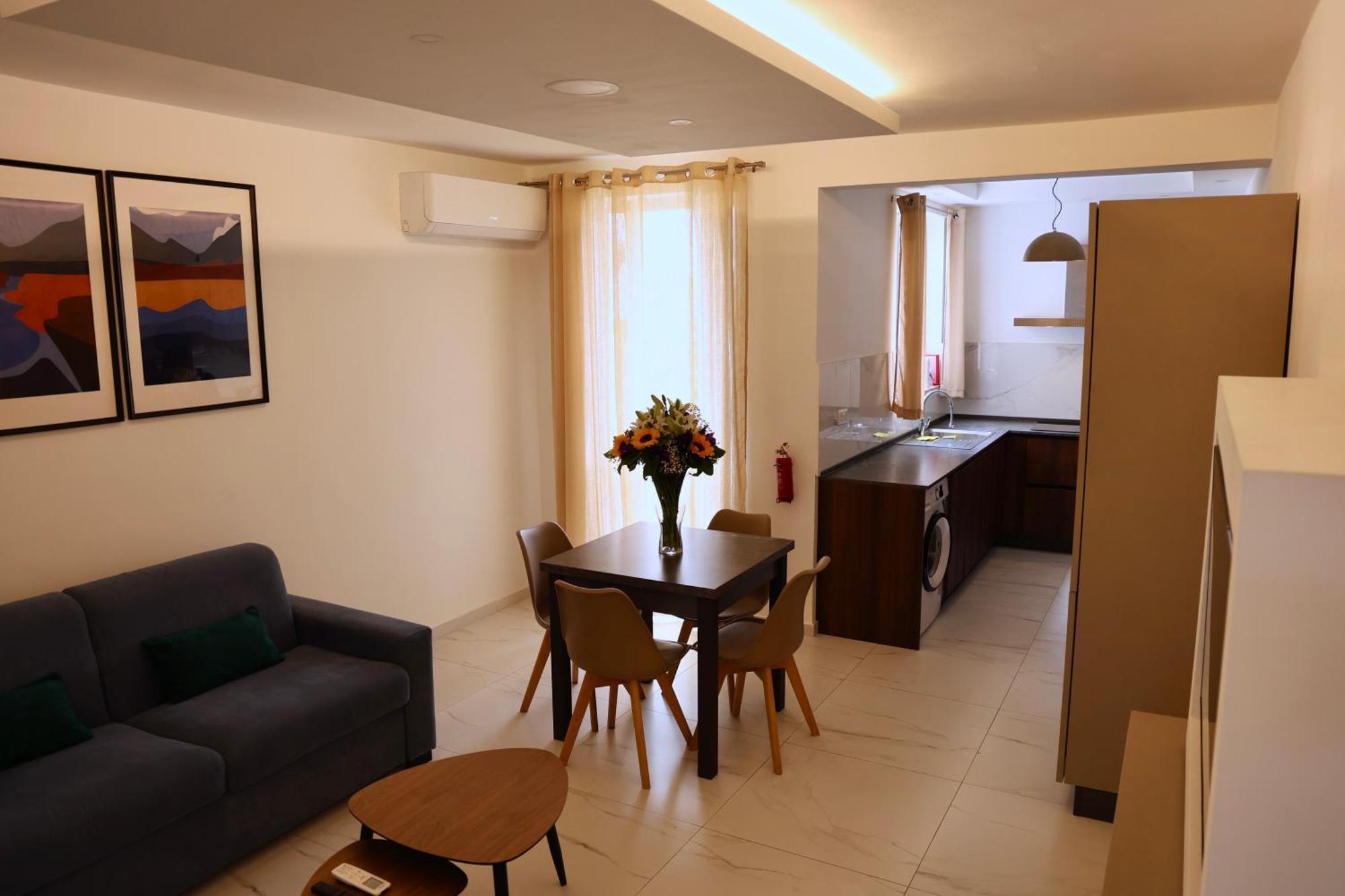 Spinola Apartment Saint Julian's Εξωτερικό φωτογραφία